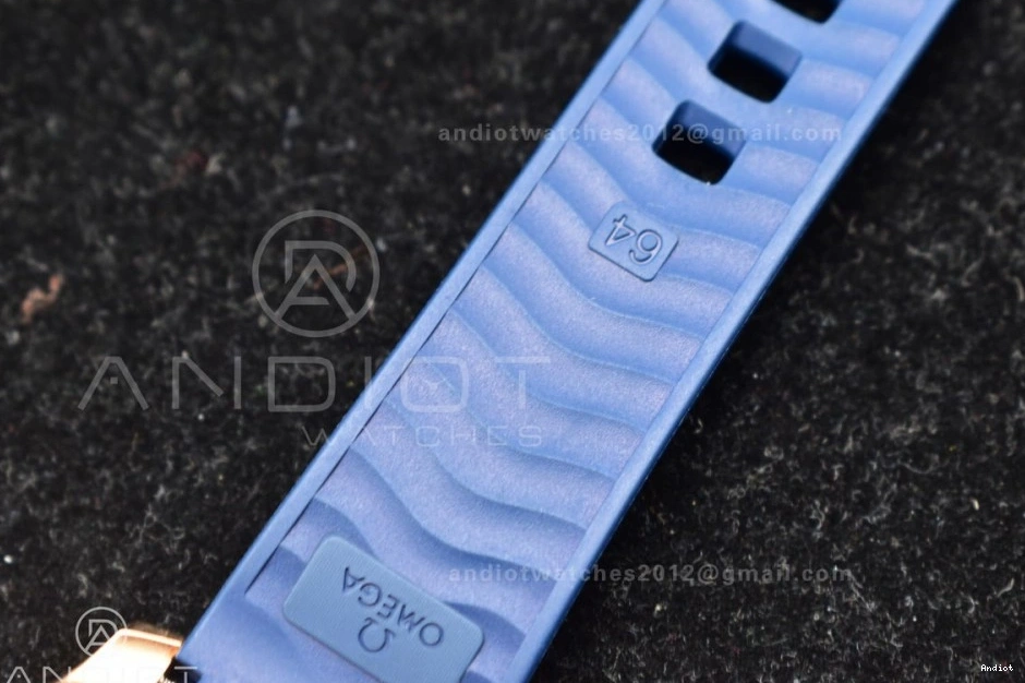 Best Seamaster Ceramic A8800 Blue VSF RG Diver 300M 1:1 Bracelet Blue On SS Dial SS Edition 1217